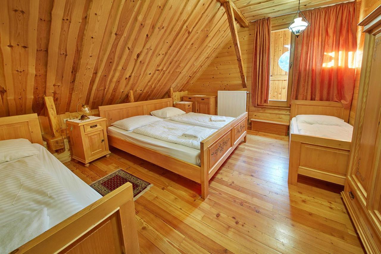 Rute Hotel And Apartments كْرانْيِسكا غورا المظهر الخارجي الصورة